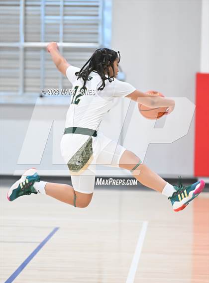 Thumbnail 1 in Fairmont Prep vs. Long Beach Poly (Nike Tournament of Champions) photogallery.
