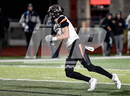 Thumbnail 1 in Summit vs. Huntington Beach (CIF SS DIV 5 Quarter Final Playoff) photogallery.