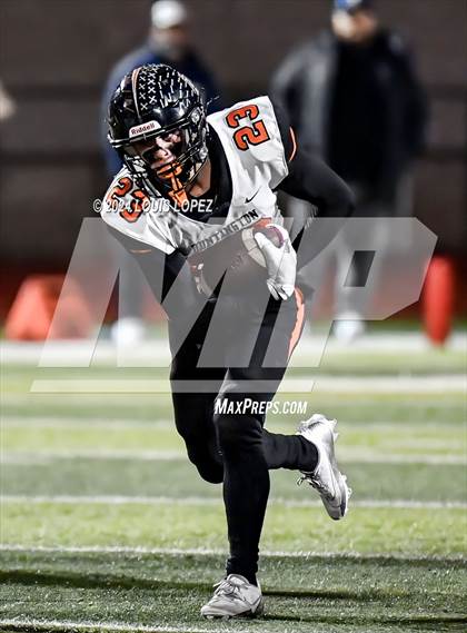Thumbnail 3 in Summit vs. Huntington Beach (CIF SS DIV 5 Quarter Final Playoff) photogallery.
