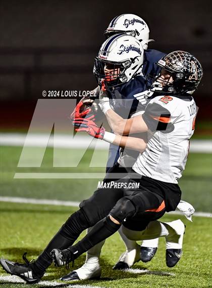 Thumbnail 1 in Summit vs. Huntington Beach (CIF SS DIV 5 Quarter Final Playoff) photogallery.