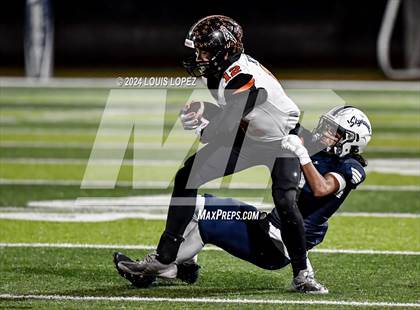 Thumbnail 3 in Summit vs. Huntington Beach (CIF SS DIV 5 Quarter Final Playoff) photogallery.