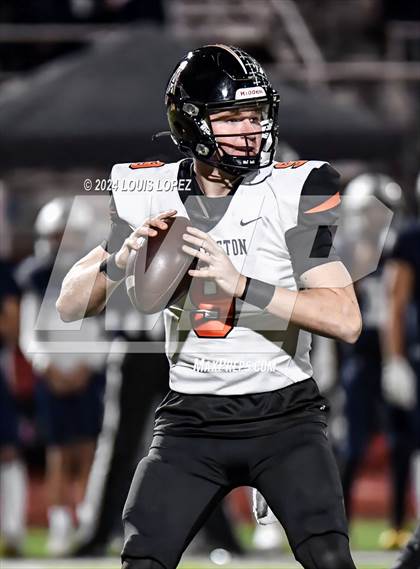 Thumbnail 2 in Summit vs. Huntington Beach (CIF SS DIV 5 Quarter Final Playoff) photogallery.