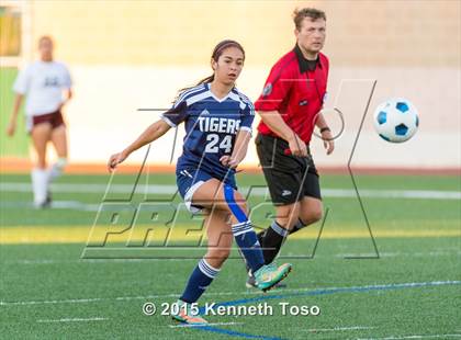 Thumbnail 1 in Carroll vs Marshall (UIL 6A Bi-District) photogallery.