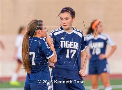 Thumbnail 3 in Carroll vs Marshall (UIL 6A Bi-District) photogallery.