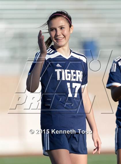 Thumbnail 1 in Carroll vs Marshall (UIL 6A Bi-District) photogallery.