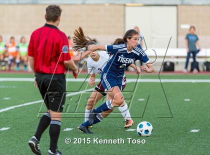 Thumbnail 1 in Carroll vs Marshall (UIL 6A Bi-District) photogallery.