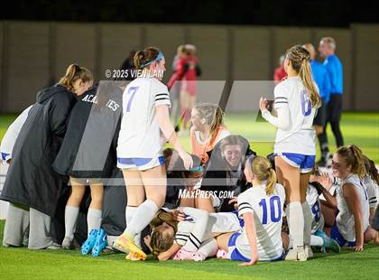 Thumbnail 2 in Acalanes vs. Carondelet (CIF NCS Division 1 Quarterfinals) photogallery.