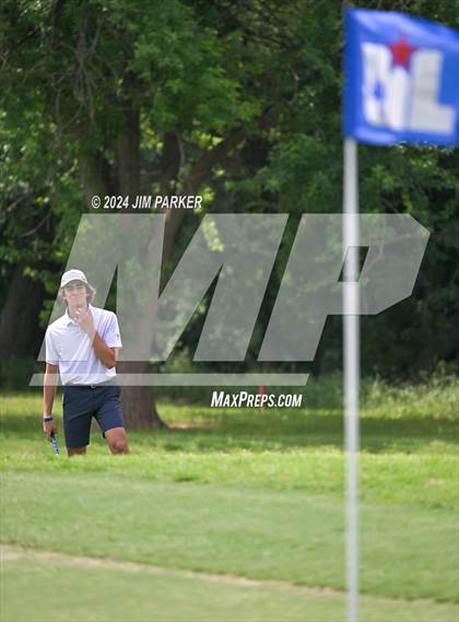 Thumbnail 1 in UIL 6A Golf State Final (Round 2) photogallery.