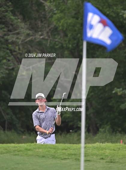 Thumbnail 2 in UIL 6A Golf State Final (Round 2) photogallery.