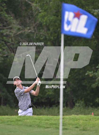 Thumbnail 3 in UIL 6A Golf State Final (Round 2) photogallery.