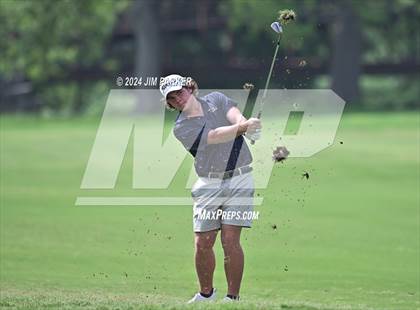 Thumbnail 1 in UIL 6A Golf State Final (Round 2) photogallery.