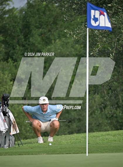 Thumbnail 3 in UIL 6A Golf State Final (Round 2) photogallery.