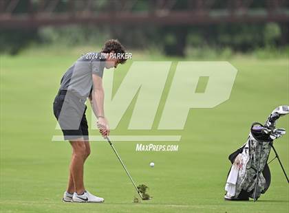 Thumbnail 1 in UIL 6A Golf State Final (Round 2) photogallery.
