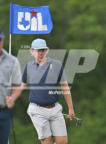 Thumbnail 1 in UIL 6A Golf State Final (Round 2) photogallery.