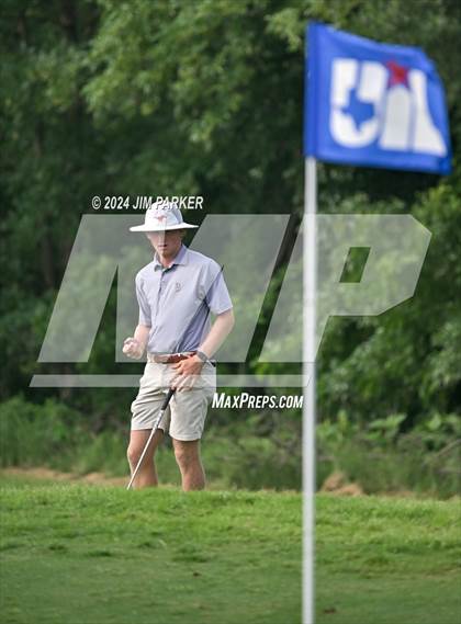 Thumbnail 1 in UIL 6A Golf State Final (Round 2) photogallery.