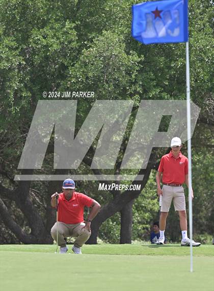 Thumbnail 2 in UIL 6A Golf State Final (Round 2) photogallery.