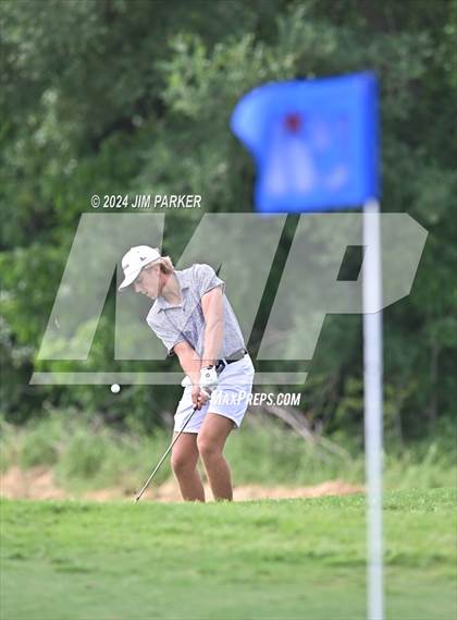 Thumbnail 2 in UIL 6A Golf State Final (Round 2) photogallery.