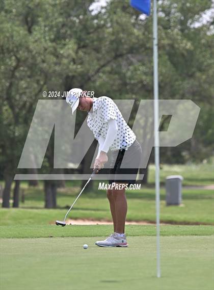 Thumbnail 2 in UIL 6A Golf State Final (Round 2) photogallery.