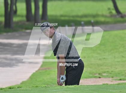 Thumbnail 1 in UIL 6A Golf State Final (Round 2) photogallery.