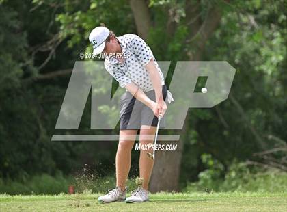 Thumbnail 2 in UIL 6A Golf State Final (Round 2) photogallery.