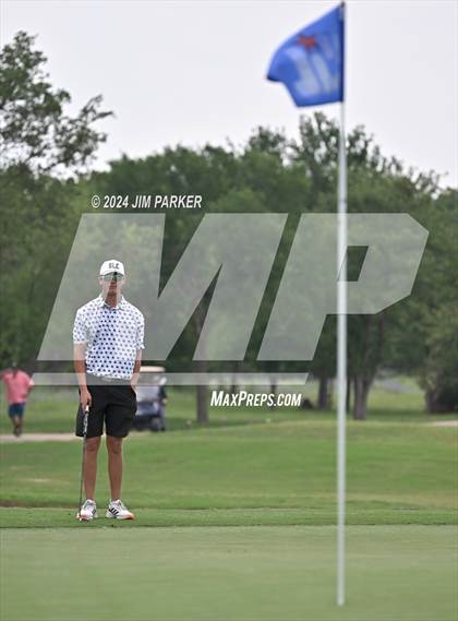 Thumbnail 1 in UIL 6A Golf State Final (Round 2) photogallery.