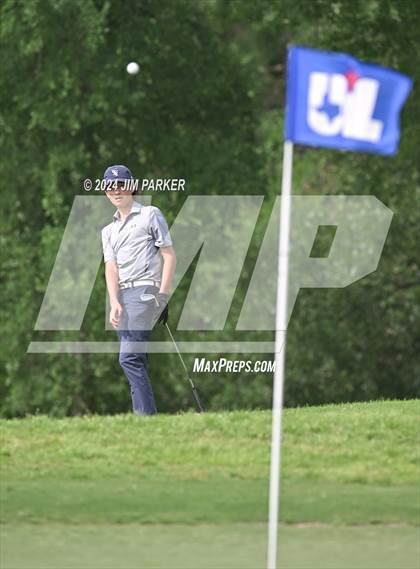Thumbnail 2 in UIL 6A Golf State Final (Round 2) photogallery.
