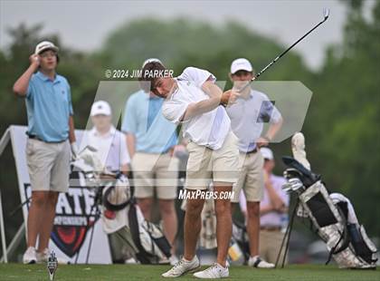 Thumbnail 3 in UIL 6A Golf State Final (Round 2) photogallery.