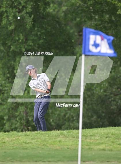 Thumbnail 3 in UIL 6A Golf State Final (Round 2) photogallery.