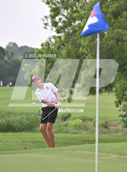 Thumbnail 3 in UIL 6A Golf State Final (Round 2) photogallery.
