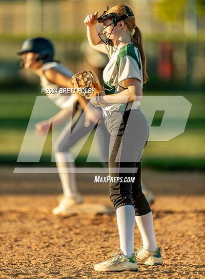 Thumbnail 1 in Elkhorn South vs Lincoln Southwest photogallery.