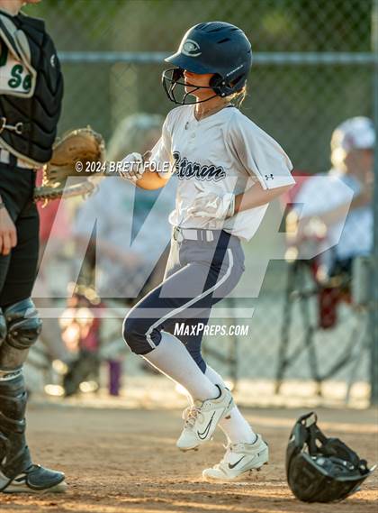 Thumbnail 1 in Elkhorn South vs Lincoln Southwest photogallery.