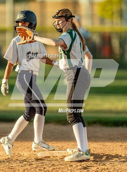 Thumbnail 2 in Elkhorn South vs Lincoln Southwest photogallery.