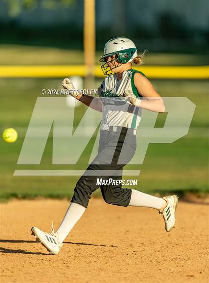 Thumbnail 1 in Elkhorn South vs Lincoln Southwest photogallery.