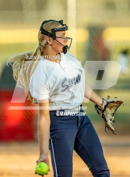 Thumbnail 2 in Elkhorn South vs Lincoln Southwest photogallery.