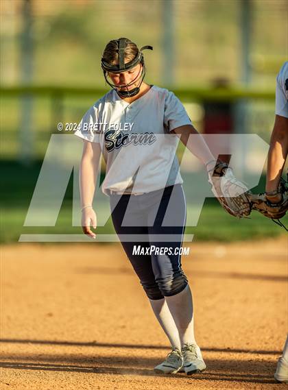 Thumbnail 3 in Elkhorn South vs Lincoln Southwest photogallery.