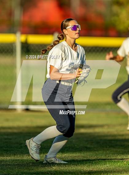 Thumbnail 2 in Elkhorn South vs Lincoln Southwest photogallery.