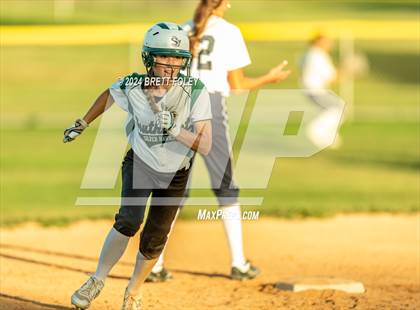 Thumbnail 3 in Elkhorn South vs Lincoln Southwest photogallery.