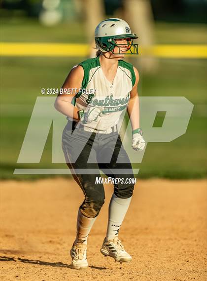 Thumbnail 3 in Elkhorn South vs Lincoln Southwest photogallery.