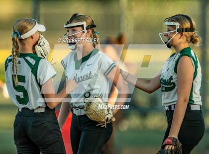 Thumbnail 1 in Elkhorn South vs Lincoln Southwest photogallery.
