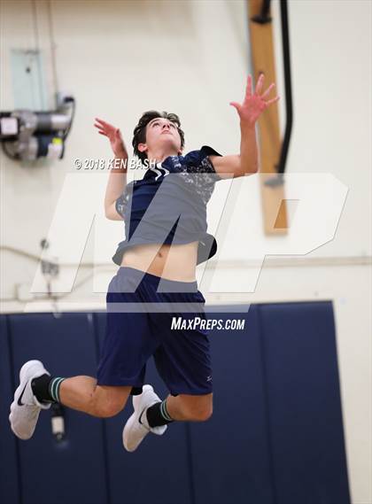 Thumbnail 1 in Oak Park @ Camarillo photogallery.