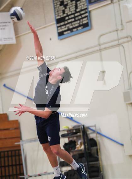 Thumbnail 3 in Oak Park @ Camarillo photogallery.