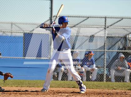 Thumbnail 3 in Tracy vs Kimball (Scrimmage) photogallery.
