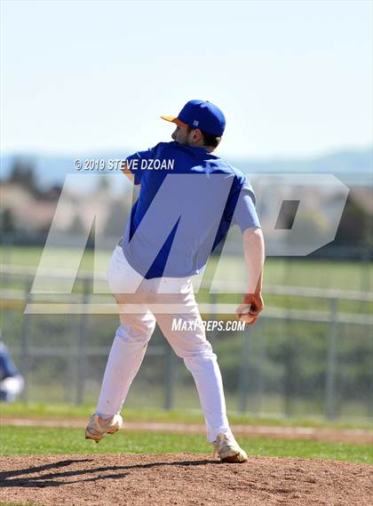 Thumbnail 3 in Tracy vs Kimball (Scrimmage) photogallery.