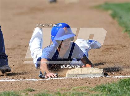 Thumbnail 3 in Tracy vs Kimball (Scrimmage) photogallery.