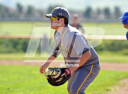 Thumbnail 3 in Tracy vs Kimball (Scrimmage) photogallery.