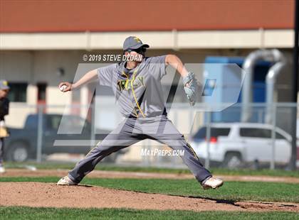 Thumbnail 3 in Tracy vs Kimball (Scrimmage) photogallery.