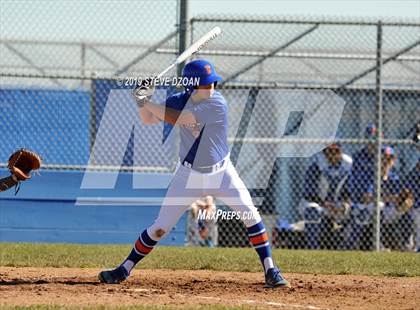 Thumbnail 3 in Tracy vs Kimball (Scrimmage) photogallery.
