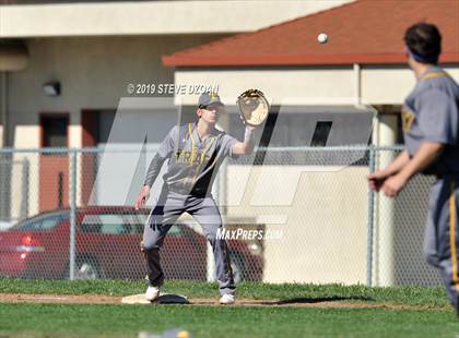 Thumbnail 2 in Tracy vs Kimball (Scrimmage) photogallery.