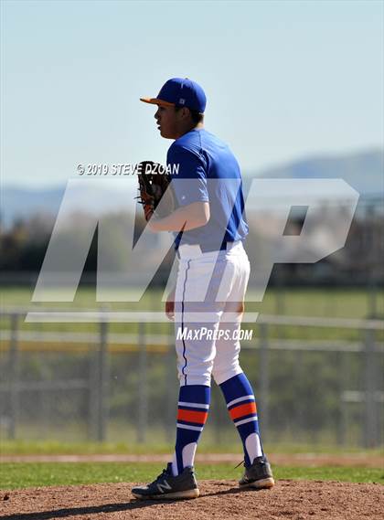 Thumbnail 2 in Tracy vs Kimball (Scrimmage) photogallery.