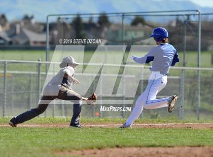 Thumbnail 3 in Tracy vs Kimball (Scrimmage) photogallery.